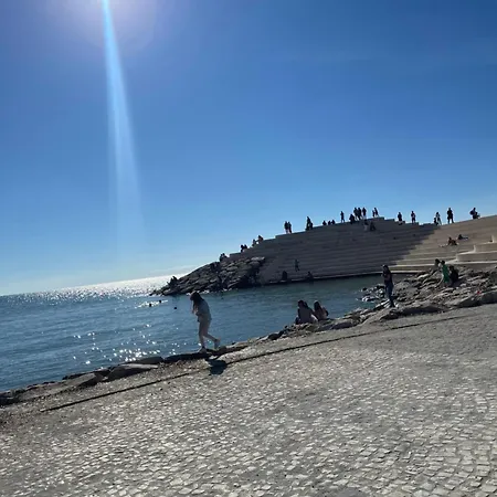 Vollga Escape * Durrës